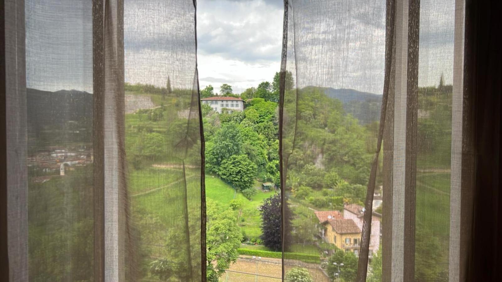 Buk - Appartamento Nel Cuore Di Citta Alta Bergamo Dış mekan fotoğraf